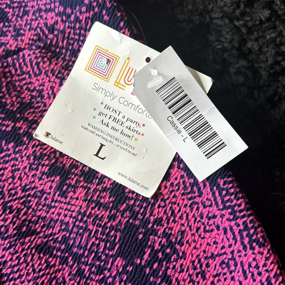 NWT - Picture 3 of 5